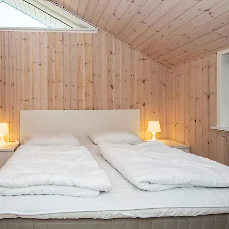 7 Person In Hejls-by Traum 度假居 *